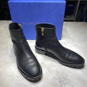 STUART WEITZMAN Maelie Leather Ankle Bootie